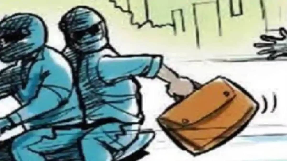 सीएसपी संचालक से लूट सीएसपी संचालक से लूट