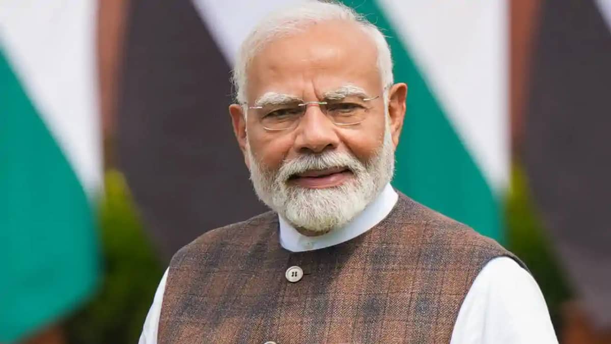 पीएम मोदी पीएम मोदी