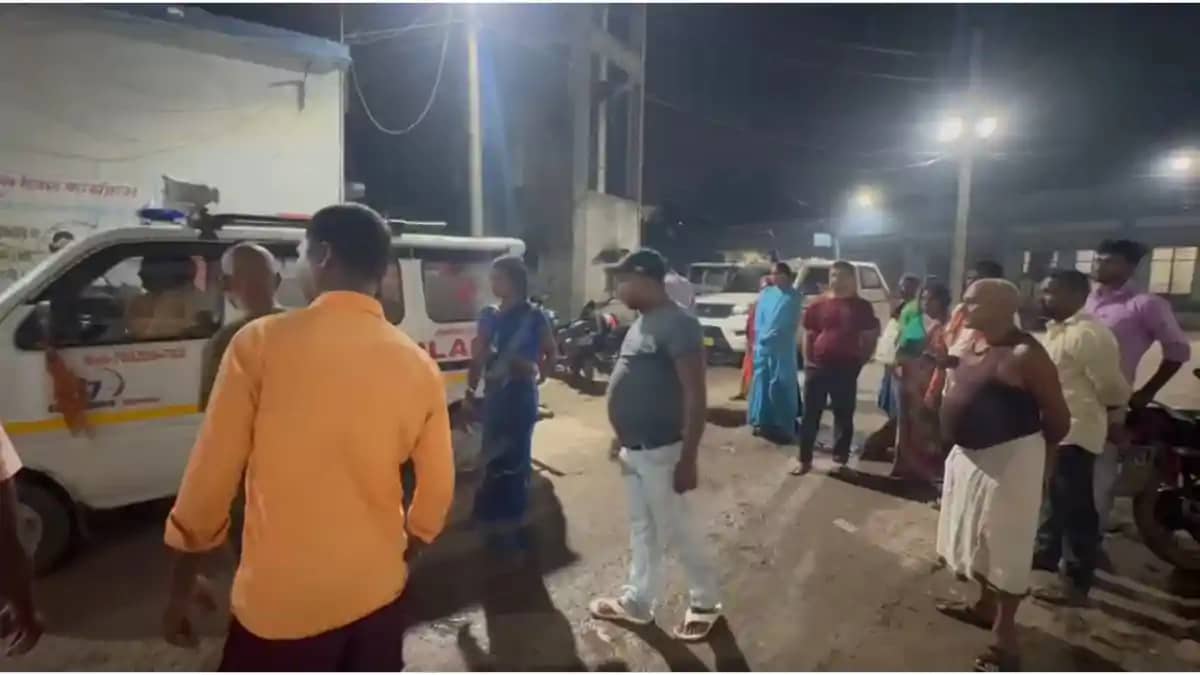 छठी कार्यक्रम में डीजे पर विवाद को लेकर चाकूबाजी, एक युवक की छठी कार्यक्रम में डीजे पर विवाद को लेकर चाकूबाजी, एक युवक की