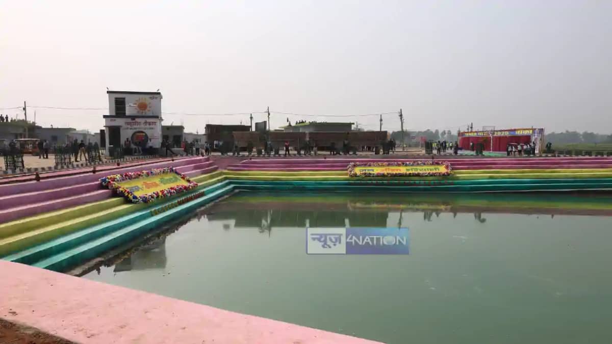 Bihar News : जहाँ कभी गरजती थी बंदूकें, दंगों की आग में झुलस Bihar News : जहाँ कभी गरजती थी बंदूकें, दंगों की आग में झुलस