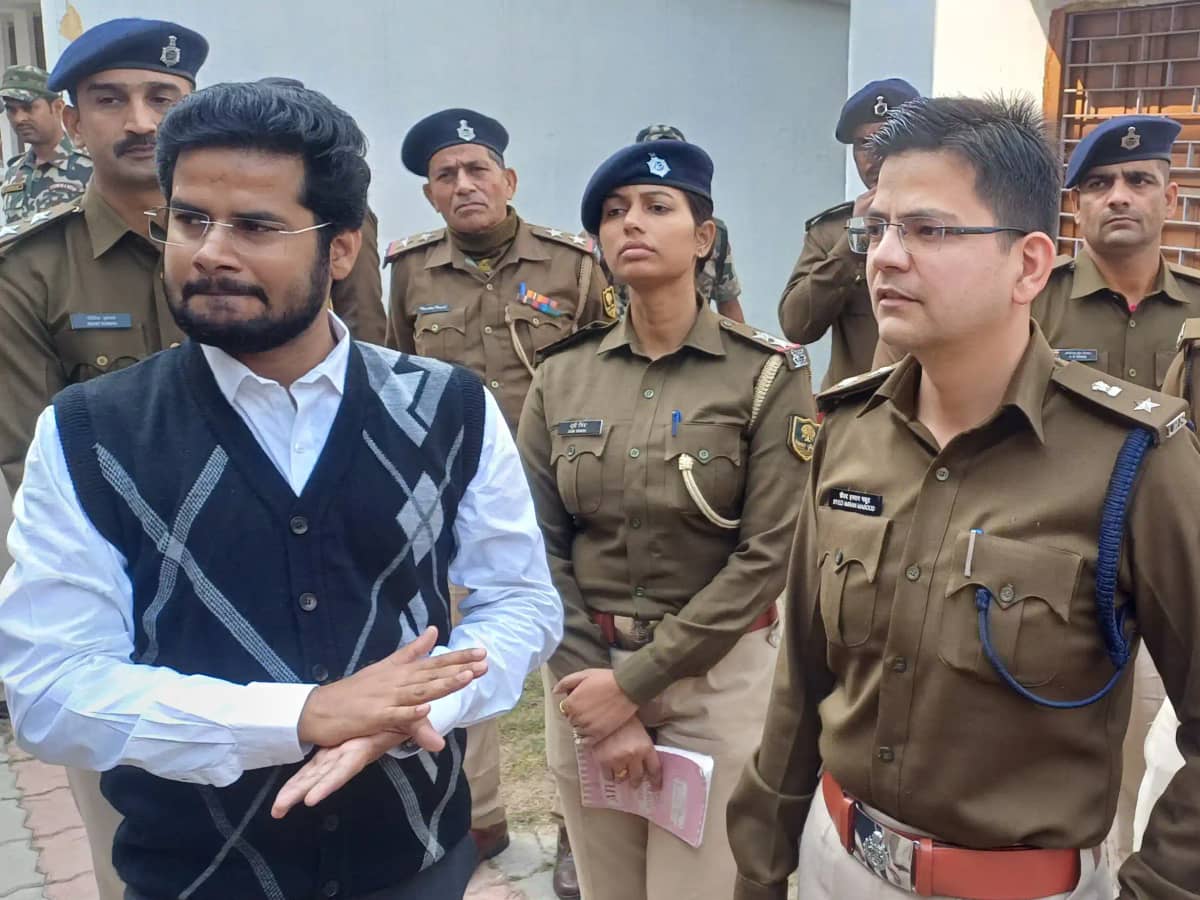50 हजार से अधिक बैंक निकासी पर मिलेगी 'होम डिलीवरी' सुरक्षा, 50 हजार से अधिक बैंक निकासी पर मिलेगी 'होम डिलीवरी' सुरक्षा,