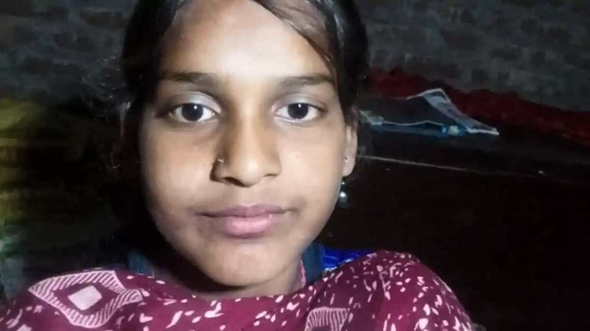 Bihar News : शेखपुरा में आकाशीय बिजली की चपेट में आने से 12 Bihar News : शेखपुरा में आकाशीय बिजली की चपेट में आने से 12