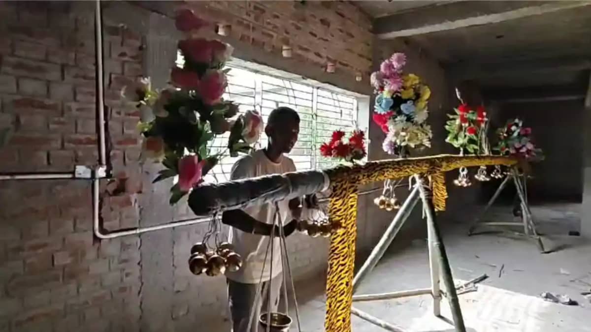 Bihar News ; गया में भगवान भोले के भक्त ने बनाई 30 फीट लंबी Bihar News ; गया में भगवान भोले के भक्त ने बनाई 30 फीट लंबी