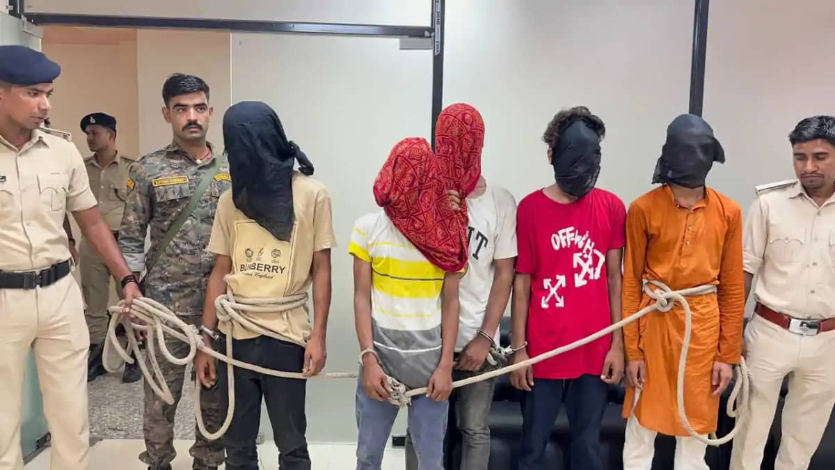 Bihar Crime News : नालंदा पुलिस ने चर्चित प्रॉपर्टी डीलर हत् Bihar Crime News : नालंदा पुलिस ने चर्चित प्रॉपर्टी डीलर हत्