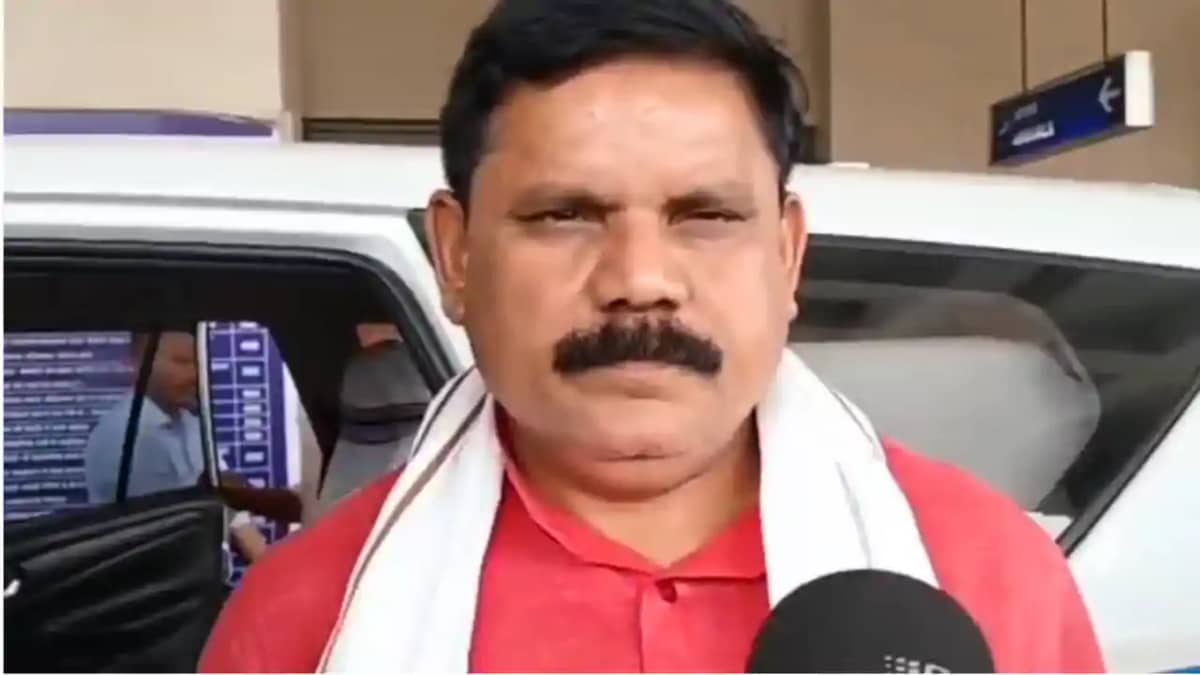 Bihar News : तेजस्वी के बयान पर केंद्रीय मंत्री सतीश चंद्र द Bihar News : तेजस्वी के बयान पर केंद्रीय मंत्री सतीश चंद्र द