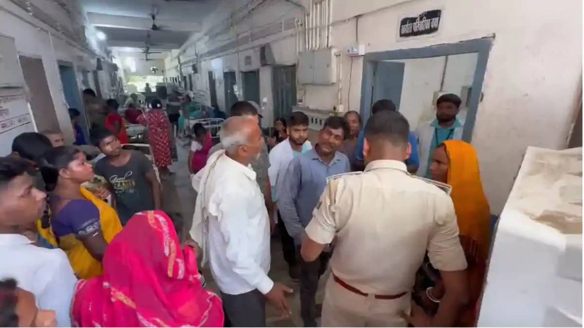 नवादा में अपनों का कत्ल: मामूली विवाद में बड़े भाई ने छोटे भ नवादा में अपनों का कत्ल: मामूली विवाद में बड़े भाई ने छोटे भ