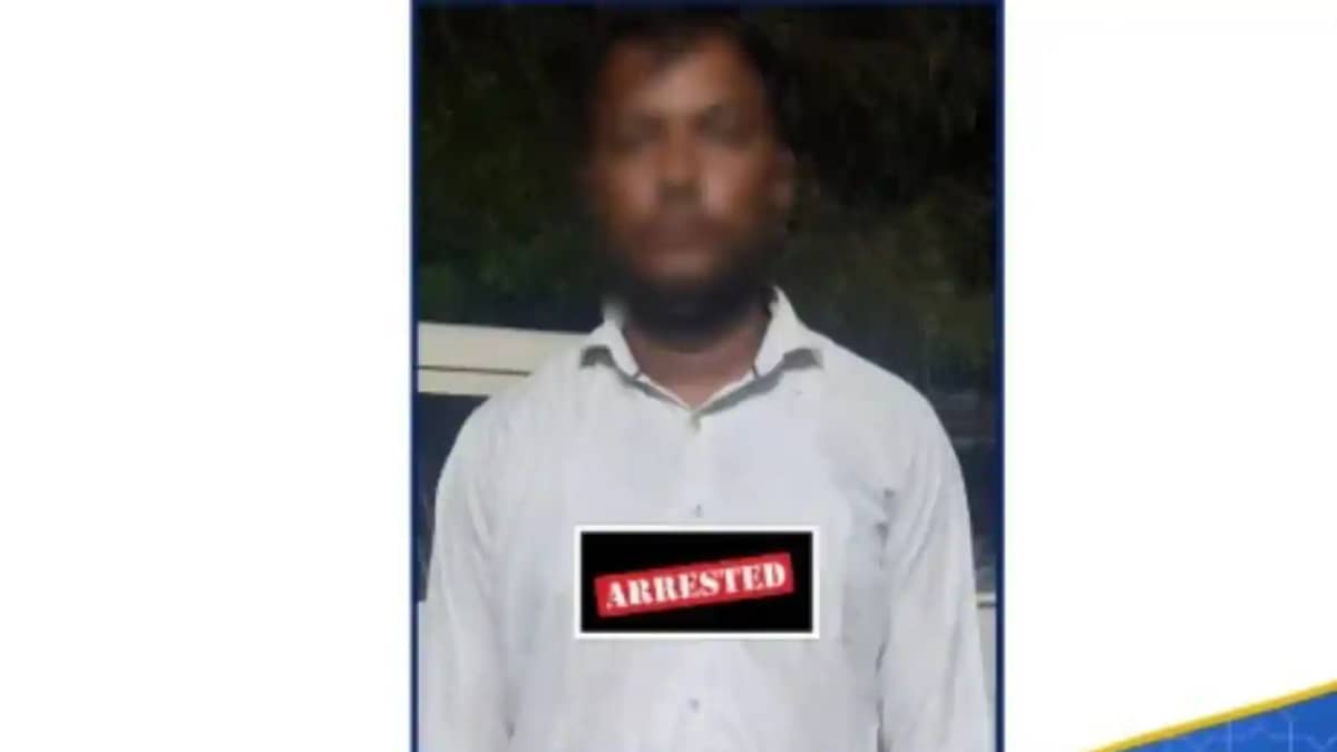 Bihar Teacher Crime: गुरु-शिष्या का पवित्र रिश्ता शर्मसार, Bihar Teacher Crime: गुरु-शिष्या का पवित्र रिश्ता शर्मसार,