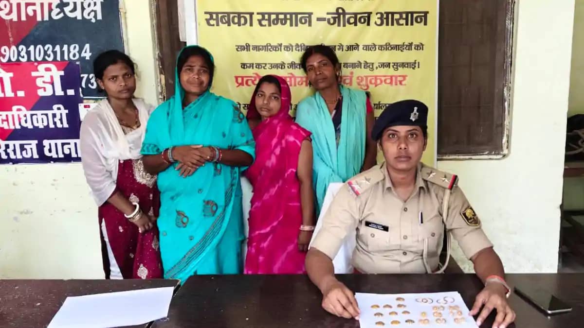 Bihar News : मोतिहारी पुलिस की बड़ी कार्रवाई, सोमेश्वरनाथ मं Bihar News : मोतिहारी पुलिस की बड़ी कार्रवाई, सोमेश्वरनाथ मं
