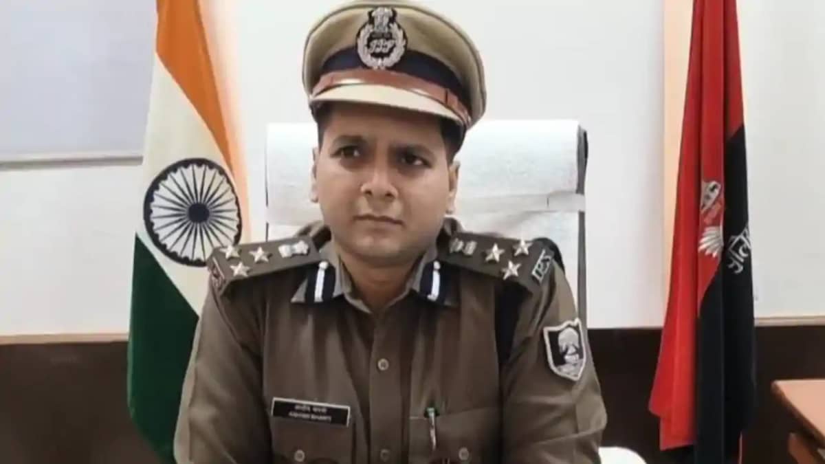 Bihar News : बिहार के IPS आशीष भारती सहित 7 पुलिस अधिकारियों Bihar News : बिहार के IPS आशीष भारती सहित 7 पुलिस अधिकारियों