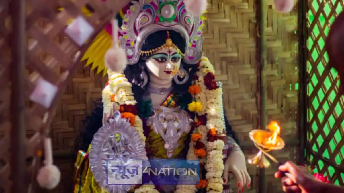 Saraswati Puja 2025: मां सरस्वती की पूजा में प्रसाद के रूप म Saraswati Puja 2025: मां सरस्वती की पूजा में प्रसाद के रूप म
