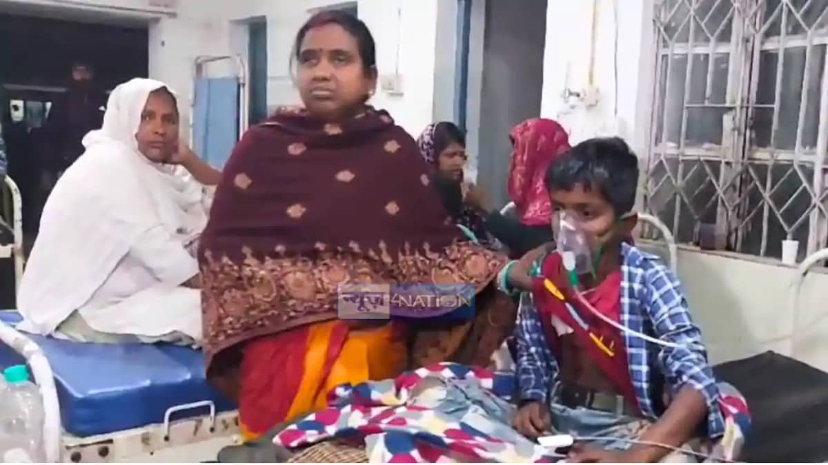 Bihar News : घर से हथियार लेकर आये हैं, देखें लगता है की नही Bihar News : घर से हथियार लेकर आये हैं, देखें लगता है की नही