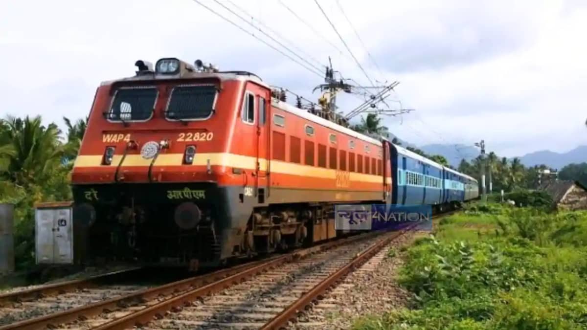 Train for Mahakumbh : महाकुंभ में बढ़ती भीड़ को लेकर रेलवे Train for Mahakumbh : महाकुंभ में बढ़ती भीड़ को लेकर रेलवे