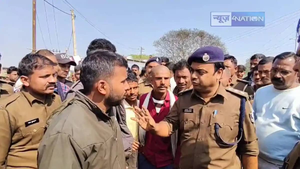 BIHAR NEWS - हत्या के विरोध में किया सड़क जाम तो पुलिस ने चट BIHAR NEWS - हत्या के विरोध में किया सड़क जाम तो पुलिस ने चट